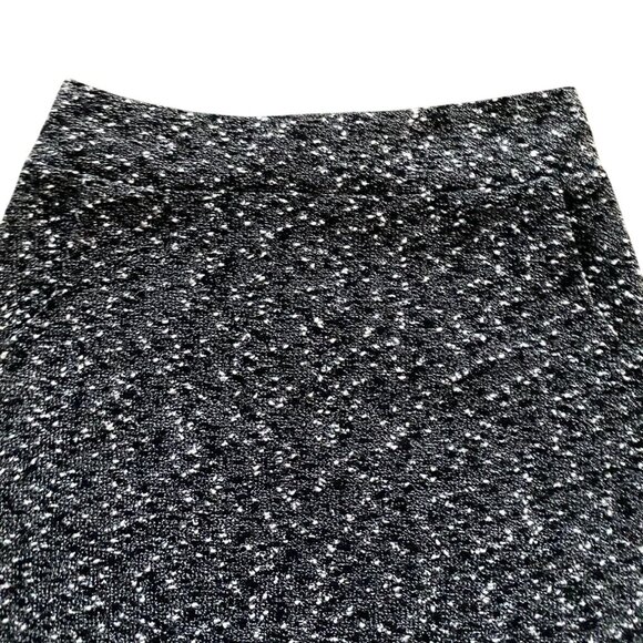Forever 21 Textured Knit Mini Skirt W/ Pockets-Black/White-Size Small-GUC - Picture 2 of 6